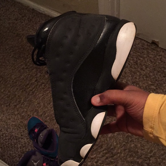 Jordan 13s hyper pink - Picture 3 of 5